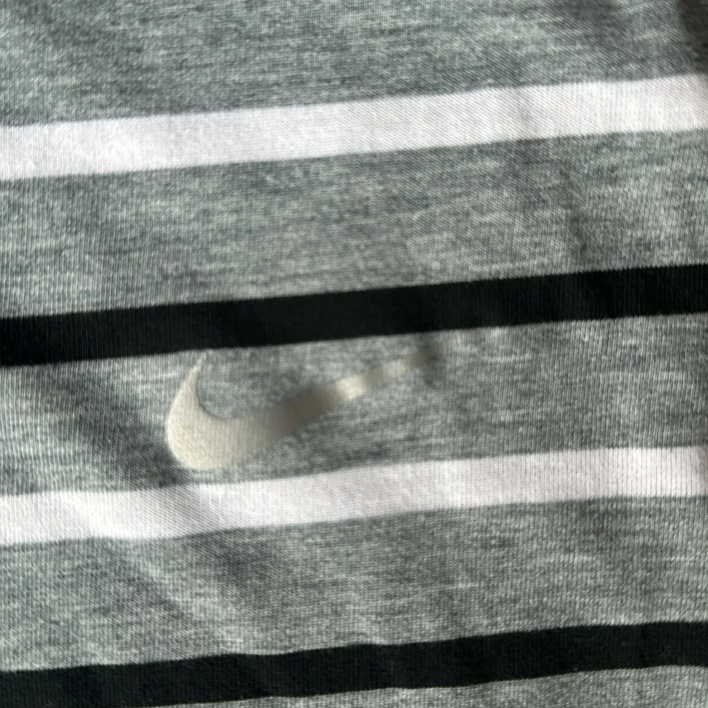 Men’s Nike Running Dri-Fit striped shirt, size Medium